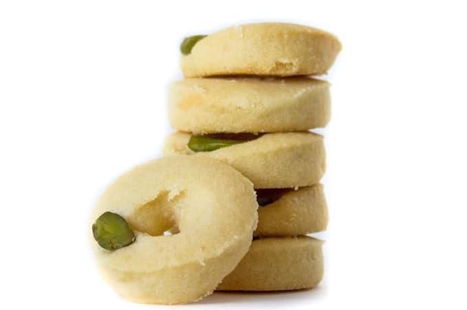 Zaitoune Ghraybeh Cookies - 9 oz | Traditional Middle Eastern Pistachio Shortbreads Handcrafted in Turkey | Beautiful Reusable Gift Tin | Perfect for Dessert | Great Sharing Present