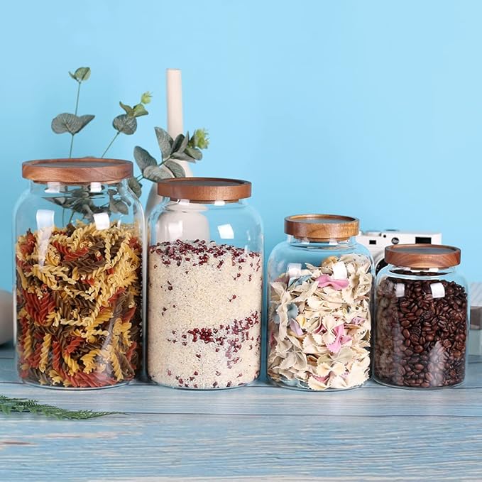 1 Gallon Glass Jar with Airtight Lid and Anti-Skid Bottom for Dry Food Storage