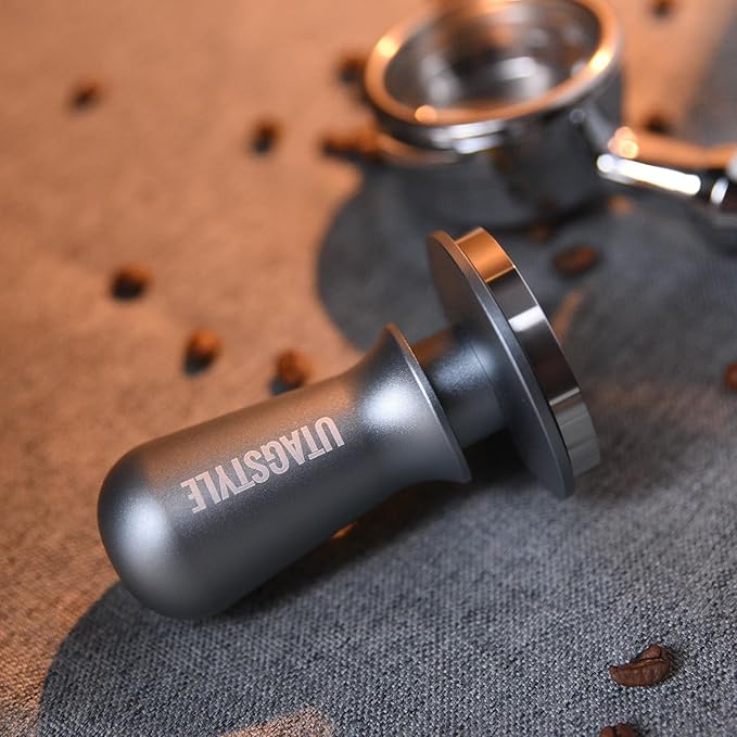 58.5mm Espresso Tamper Spring-loaded Coffee Tamper Espresso Hand Tamper with Stainless Steel Flat Base & Aluminum Handle Barista Ergonomic Tamper Espresso Accessories for 58mm Portafilter Basket