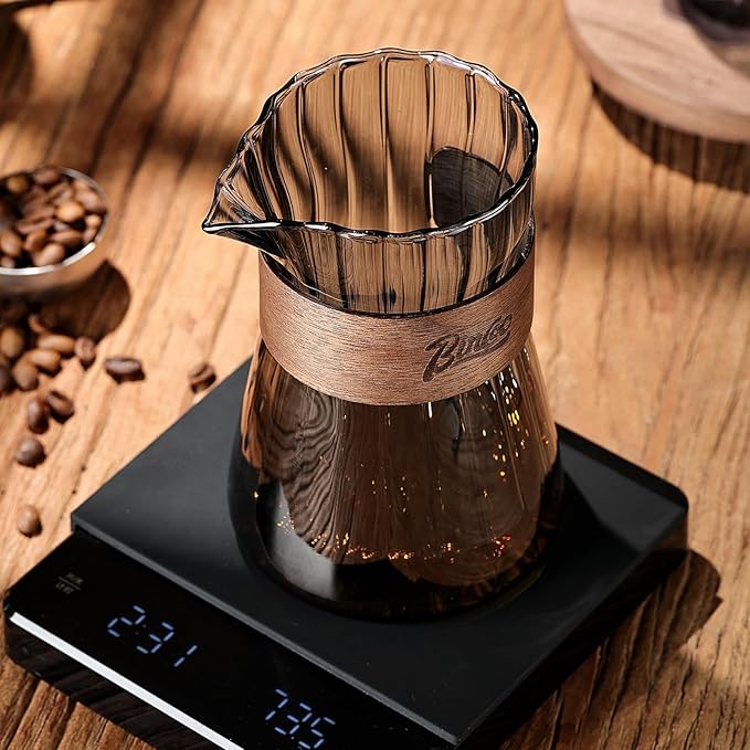 Small Glass Coffee Server 16oz - Glass Pour Over Coffee Carafe Coffee Maker with Heat-Resistant Wood Ring, Mess-free Pouring