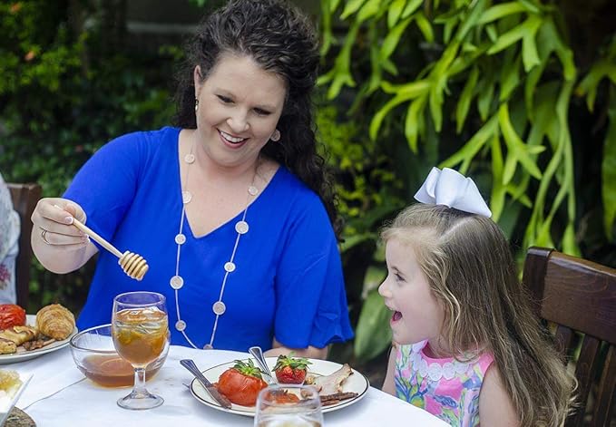 100% Authentic, USA - Made Raw Unfiltered Honey, Made by Pure Southern Honey [ 1 lb] - Unheated - Non - GMO, No Additives, All - Natural Sweetener- Environmental-Friendly Glass Jar