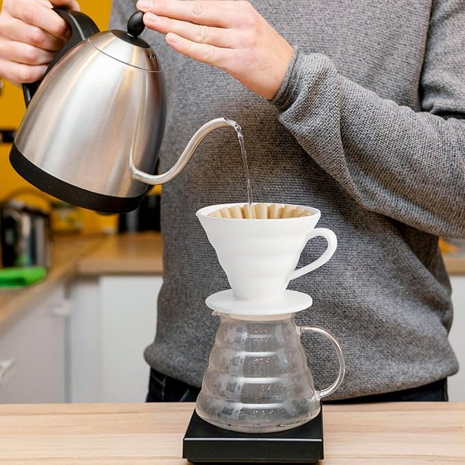 Segarty 150 Count Natural Unbleached Brown Paper Coffee Filters, 6.1inch 1-2 Cup Paper-made Disposable, Pour Over Maker Basket Dripper for Home, Office, Cafeteria Use, Suitable for Most Coffee Maker