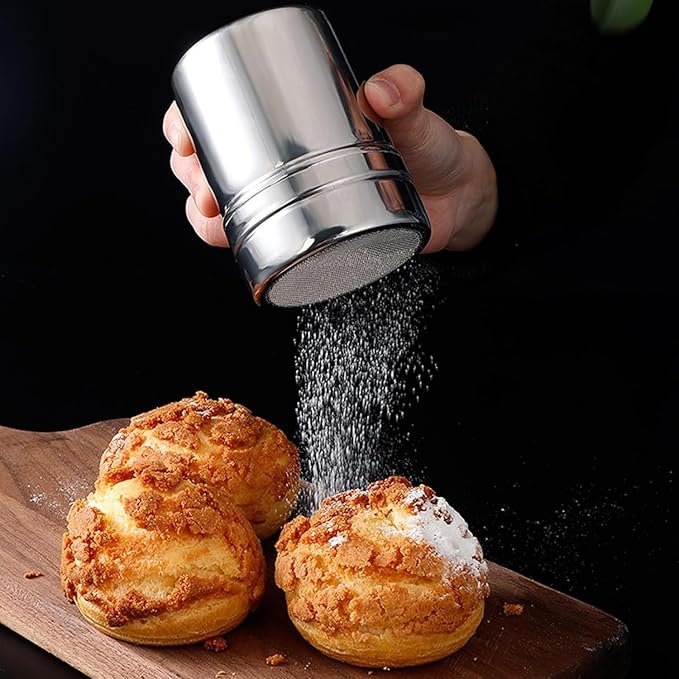 Powder Sugar Shaker Duster with Lid, Fine Mesh Shaker Powder Cans for baking soda Cocoa Cornstarch Coffee Flour ect(1 Pack)