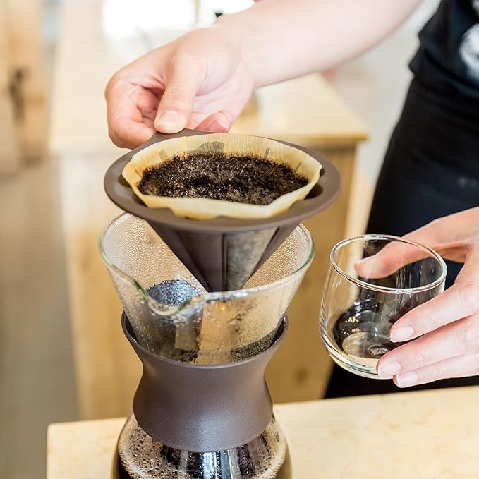 uxcell 200 Count Size V01 Cone Coffee Filters, Disposable Paper Percolator Coffee Filters Natural Unbleached Wood Fiber,Suitable for Pour Over Coffee Filter Drip Coffee Maker Brown