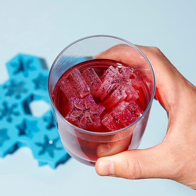 TrueZoo Snowflake Silicone Ice Cube Tray, Flexible Ice Mold for Whiskey, Cocktails, Jello Shots, Chocolates, Desserts, Crafts, Frozen Treats, Kitchen & Home Bar Gifts, Set of 1, Blue